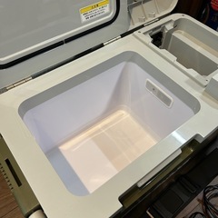 マキタ保冷温庫　CW001Gの画像