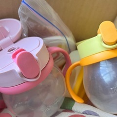 哺乳瓶　　マグ　離乳食の画像