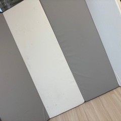 引き渡し予定者決定済　差し上げます　大阪熊プレイマット　200×150　の画像