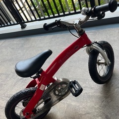 中古Henshin Bike レッド　赤　へんしんバイク　キッズ　自転車 初代へんしんバイクhenshin bike キッズバイク レッド スタンド