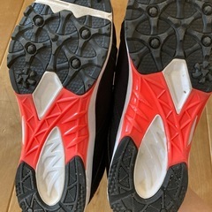 asics サイズ23.0cm スニーカーの画像