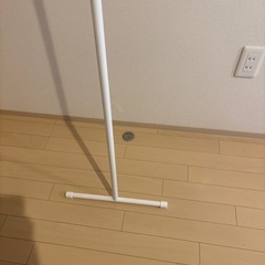 ハンガーポールの画像