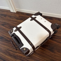 キャリーケースの画像