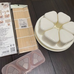 おにぎりメーカー、パン　グッズセットの画像