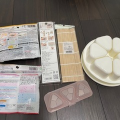 おにぎりメーカー、パン　グッズセットの画像