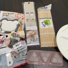 おにぎりメーカー、パン　グッズセットの画像