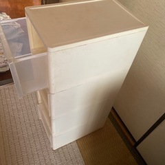 4段収納ケースの画像