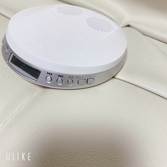 TOSHIBA 東芝　ポータブルCDプレイヤーの画像