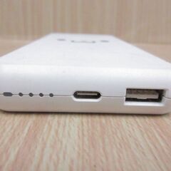 ( M-710 )エレコム モバイルバッテリー 10000mAh しろちゃん(ホワイトフェイス) EC-C05WF Type-C/USB-APSE マーク認証 中古 動作確認済みの画像