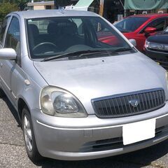 平成12年ヴィッツ　1.3　５MT４WD車検来年8月まで売切