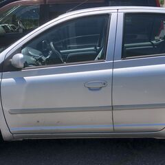 平成12年ヴィッツ　1.3　５MT４WD車検来年8月まで売切の画像