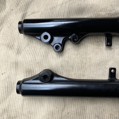 アドレス、アドレスV125、G、S、サスペンション左右の画像