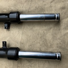 アドレス、アドレスV125、G、S、サスペンション左右の画像