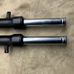アドレス、アドレスV125、G、S、サスペンション左右の画像