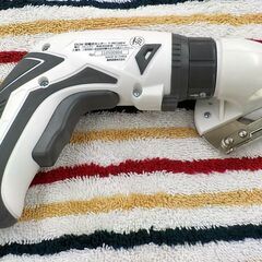 DCM 充電式カッター T-RC36V ミニ電動工具 DC3.6V カーペットなどの厚手の生地もラクラク♪ 西岡店の画像
