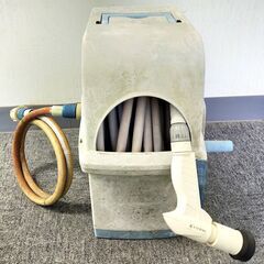 △ A ホースリール フルカバー付き 長さ約 29m 放水確認済 メーカー不明 経年劣化による変色あり 現状渡しの画像
