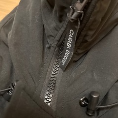 試着可能‼️ カナダグース canada goose 冬物 ファー付き　ダウン マウンテンパーカー の画像