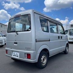 総額29.8万円 スズキ エブリィバン PA 車検8年11月 5万キロ台 5MT 切り替え式4WD ハイルーフ カーラジオの画像