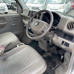 総額29.8万円 スズキ エブリィバン PA 車検8年11月 5万キロ台 5MT 切り替え式4WD ハイルーフ カーラジオの画像