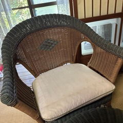 ラタン家具　テーブル　椅子セット
の画像