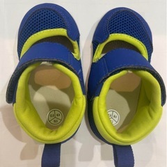 アシックス　ベビーサンダルの画像