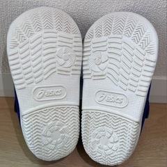 アシックス　ベビーサンダルの画像