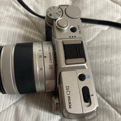PENTAX Q10 ミラーレス一眼カメラの画像
