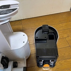 shark EVOPOWER SYSTEM NEO＋　コードレススティッククリーナーの画像