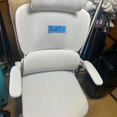 🉐①椅子　白の画像