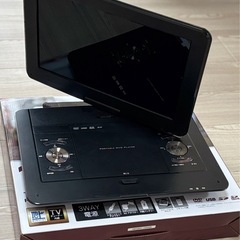 ポータブルTV、DVDプレーヤーの画像