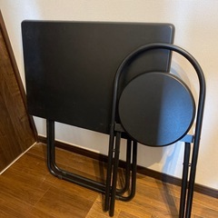 折りたたみの机と椅子セット　黒の画像