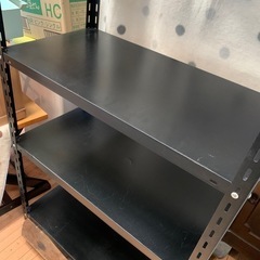 スチールラックの画像