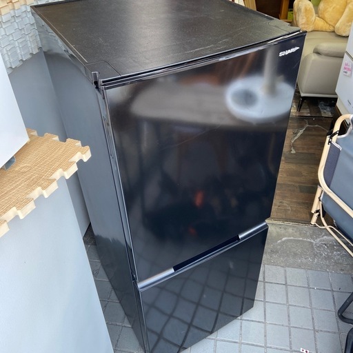 SHARP中古冷蔵庫 152L 2023年製 形名SJー15E3ーB SHARP中古冷蔵庫 152L 2023年製 形名SJー15E3ーB SHARP中古