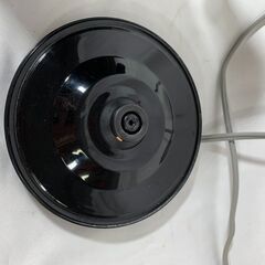 De'Longhi 電気ケトル ブラックの画像