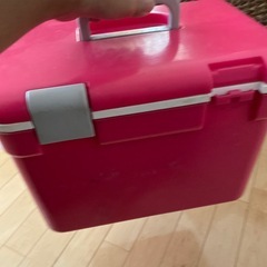 クーラーボックス　訳ありの画像