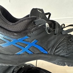 asics アシックス アンプレアルス low バッシュ 黒 の画像