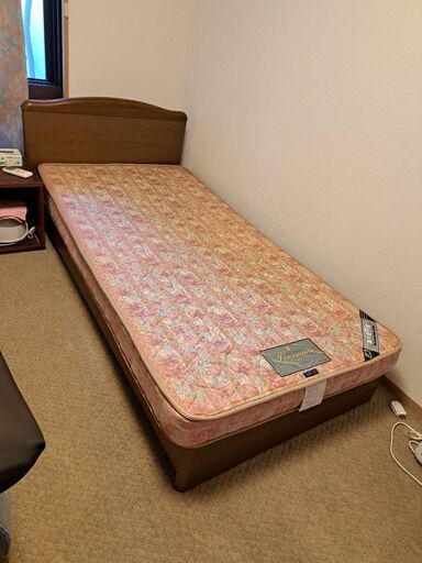 シングルベッド(中古)スプリングマット含む (プーちゃん) 戸塚の