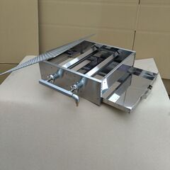 2万円台 新品 網焼き プロパン ガス コンロ サザエ 牡蠣 はまぐり 磯焼き 漁港 漁師めし 海鮮 焼鳥 牛豚大串 とうもろこし 磯辺焼き ホタテ　　#海鮮  #網焼き  #漁師めし  #LPガス  #幅45cm  #BBQコンロ  #海鮮  #漁師  #漁港  #あみいそ焼  #業務用  #プロパンガス  #LPガス  #下火式グリラー  #あみ焼き機  #網焼き機  #荒磯  #厨房機器  #店舗用品  #イベント  #焼き台  #卓上  #小型焼物機器  #新品未使用  #送料無料  #グリラー の画像