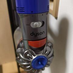 コードレス掃除機dyson v8の画像