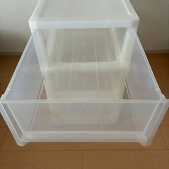 衣装ケースの画像