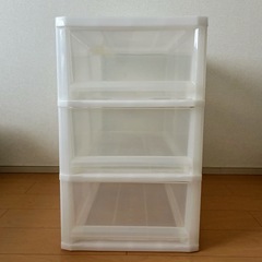 衣装ケースの画像