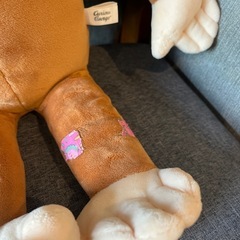 ユニバーサル公式　ジョージ人形（足に絆創膏痕あリ）の画像