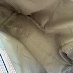 Calvin Klein ピンクトートバッグの画像