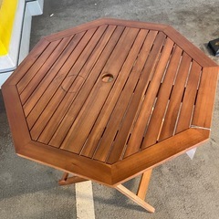 八角テーブル　保管品　新品　ガーデンテーブルの画像
