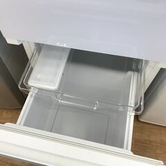 ★リユースのサカイ春日部店★KJ11119 Hisense 冷蔵庫 HR-G13A-W 134L 18年製 動作確認／クリーニング済みの画像