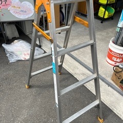Pica Kステップ はしご兼用脚立 K-120 4段 アルミ 折りたたみ　作業 踏み台 ステップ 梯子 はしご長さ2450㎜ 軽作業用 中古品 ③の画像