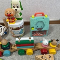 赤ちゃんのおもちゃ12点セットの画像