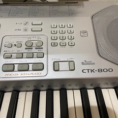 電子ピアノの画像