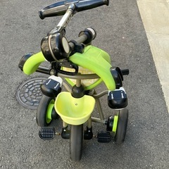 三輪車の画像