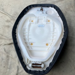 アドレスV125、シート、Gタイプの画像